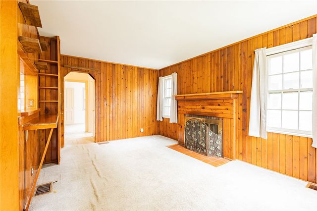 210 Weston Road, Rochester, NY 14612