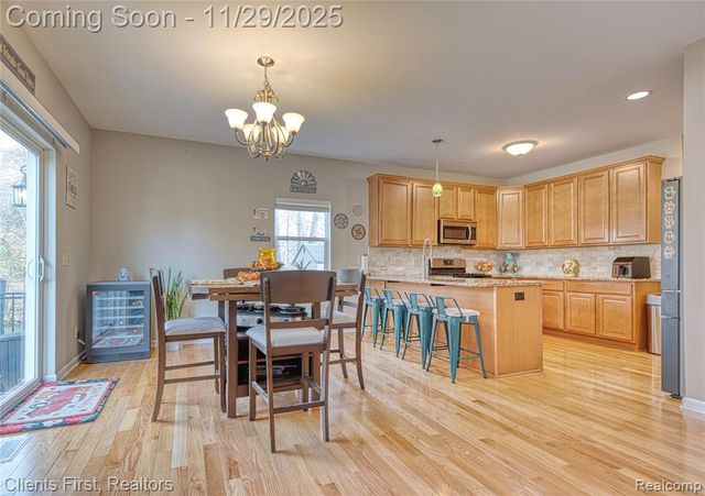 1291 Courtney Court, Hartland, MI 48353