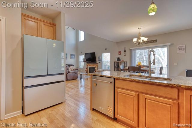 1291 Courtney Court, Hartland, MI 48353