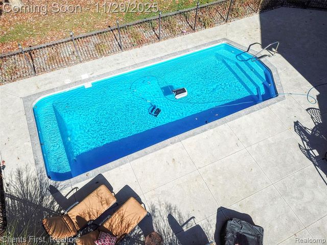 1291 Courtney Court, Hartland, MI 48353