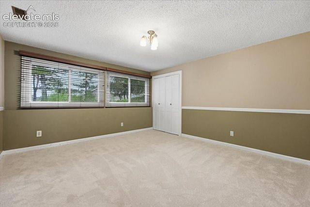 6914 Oak Valley Drive, Colorado Springs, CO 80919