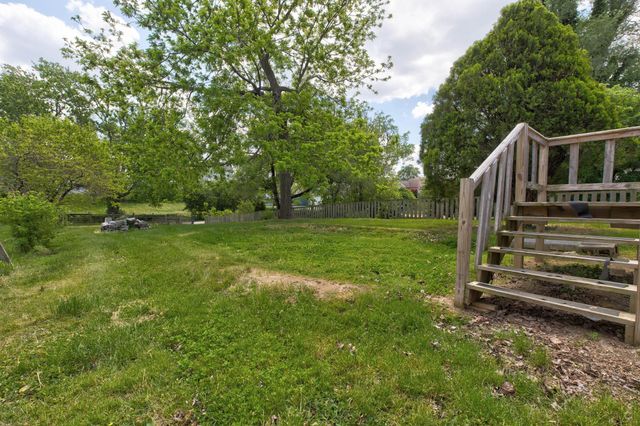 11 Taylor Avenue, Winchester, KY 40391