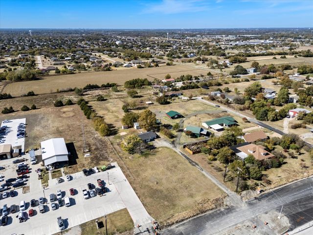 1801 Parker Road, St Paul, TX 75098