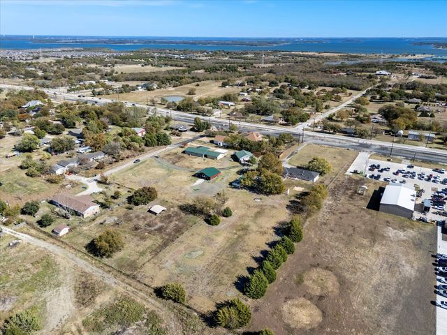 1801 Parker Road, St Paul, TX 75098