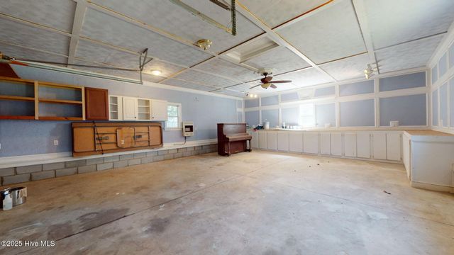 2057 Oakley Road, Stokes, NC 27884