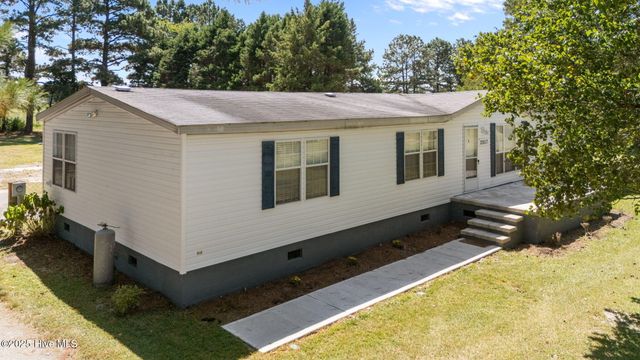 2057 Oakley Road, Stokes, NC 27884