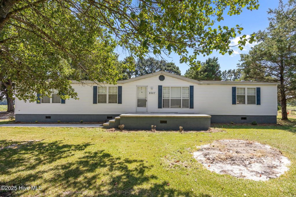 2057 Oakley Road, Stokes, NC 27884