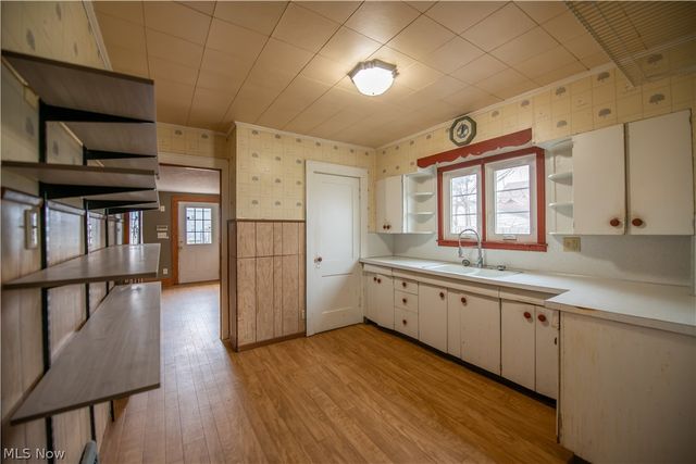 33 S Lincoln Avenue, Alliance, OH 44601
