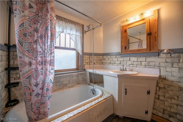 33 S Lincoln Avenue, Alliance, OH 44601