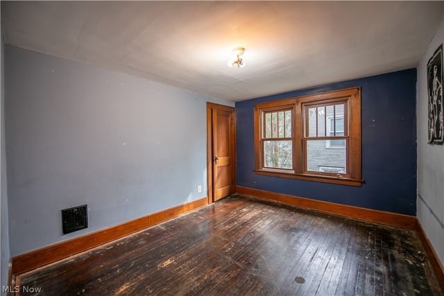 33 S Lincoln Avenue, Alliance, OH 44601