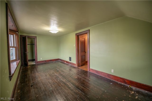 33 S Lincoln Avenue, Alliance, OH 44601