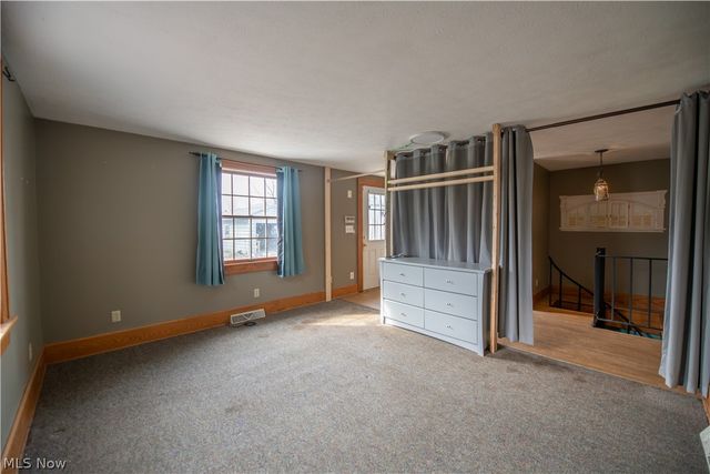 33 S Lincoln Avenue, Alliance, OH 44601