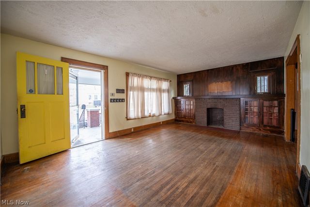 33 S Lincoln Avenue, Alliance, OH 44601