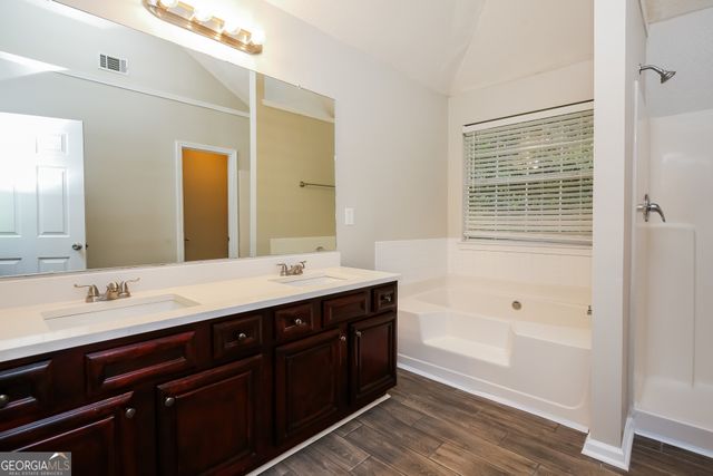 5875 Sunflower Court, Ellenwood, GA 30294