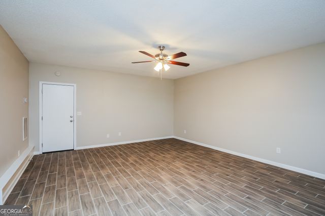 5875 Sunflower Court, Ellenwood, GA 30294