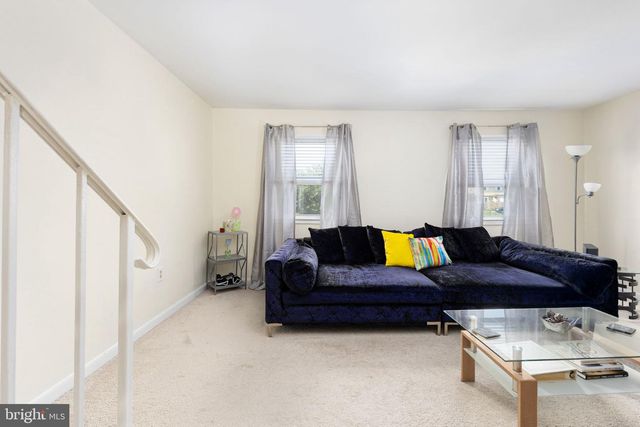 14781 DARBYDALE AVE, Woodbridge, VA 22193