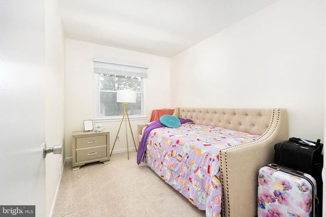 14781 DARBYDALE AVE, Woodbridge, VA 22193