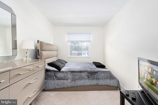 14781 DARBYDALE AVE, Woodbridge, VA 22193