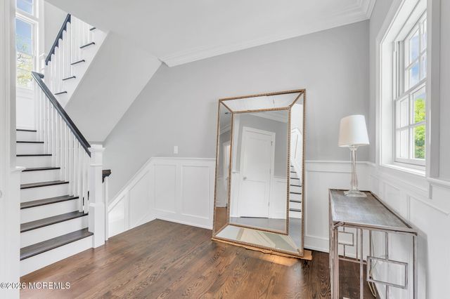 13 Buttonwood Lane, Rumson, NJ 07760