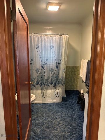 2922 E Edwards, Butte, MT 59701