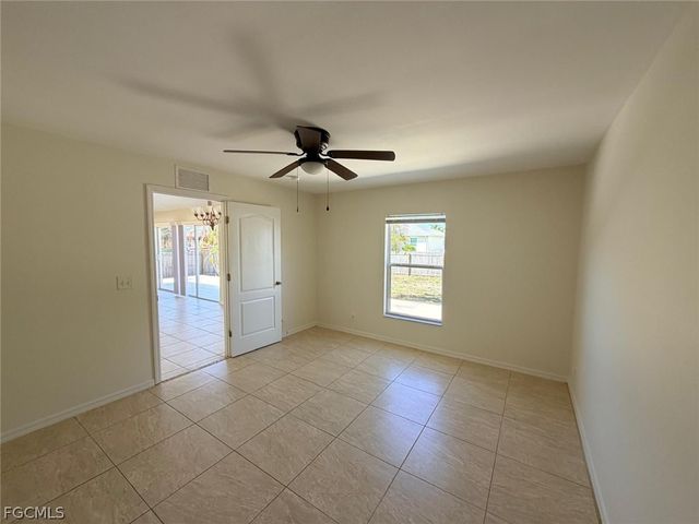 2829 NW 2nd TER, Cape Coral, FL 33993