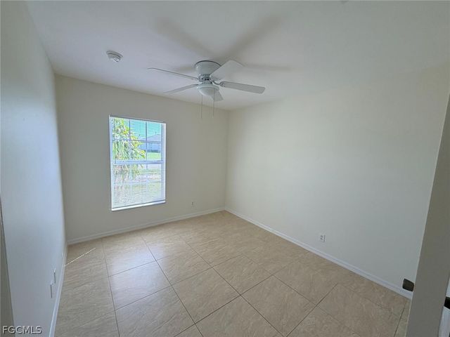 2829 NW 2nd TER, Cape Coral, FL 33993