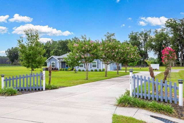 733 SW MARYNIK DRIVE, High Springs, FL 32643