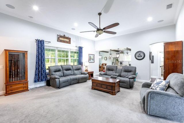 733 SW MARYNIK DRIVE, High Springs, FL 32643