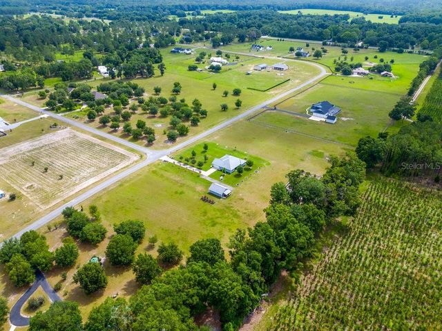 733 SW MARYNIK DRIVE, High Springs, FL 32643
