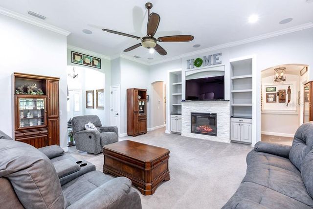 733 SW MARYNIK DRIVE, High Springs, FL 32643