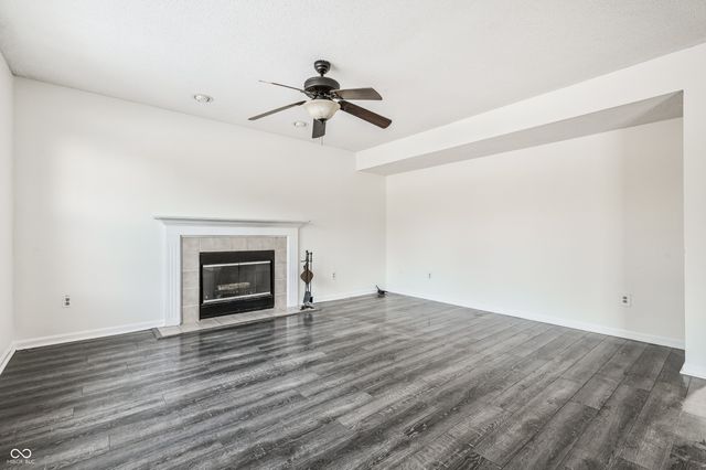 12364 Blue Sky Drive, Fishers, IN 46037