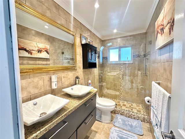 2250 NW 196th Street, Miami Gardens, FL 33056