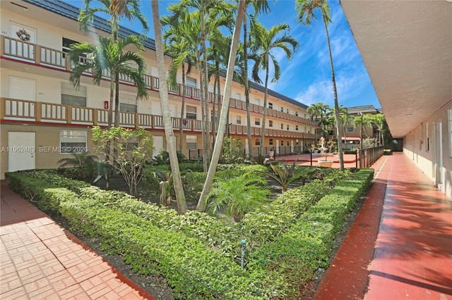 4655 Palm Ave 309, Hialeah, FL 33012