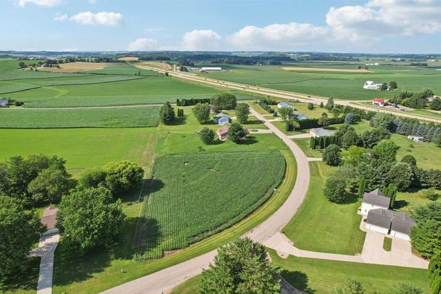 Lot 4 Hickory Run, Waunakee, WI 53597