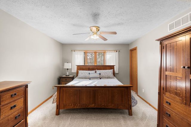 6613 W 86th Court, Crown Point, IN 46307