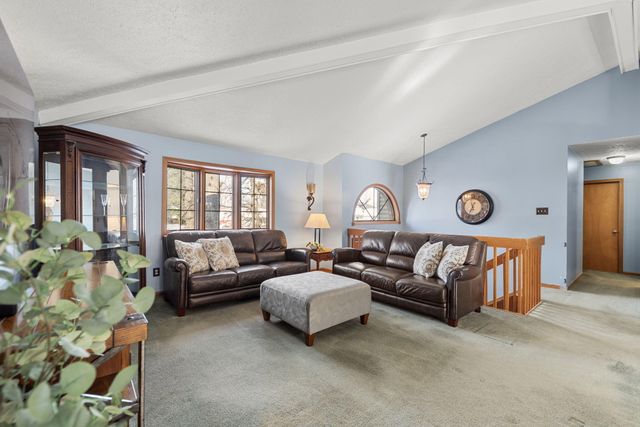 6613 W 86th Court, Crown Point, IN 46307