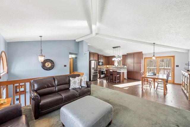 6613 W 86th Court, Crown Point, IN 46307