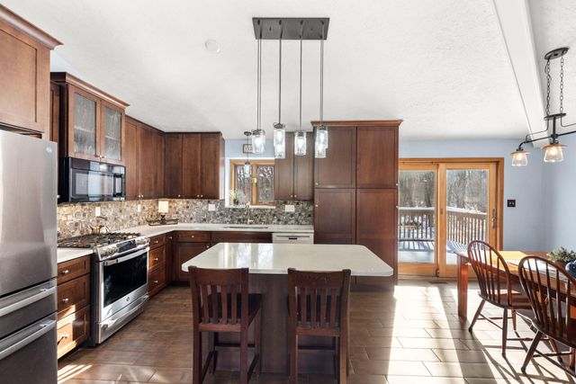 6613 W 86th Court, Crown Point, IN 46307