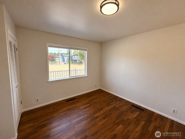 216 Caspers Street, Edmonds, WA 98020