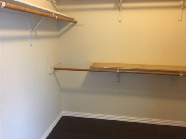 312 Estate DR, Hutto, TX 78634