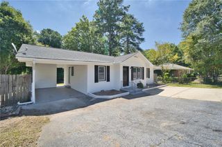1809 AUSTELL SW Road, Marietta, GA 30008