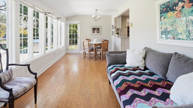 6 Derby Road, Port Washington, NY 11050