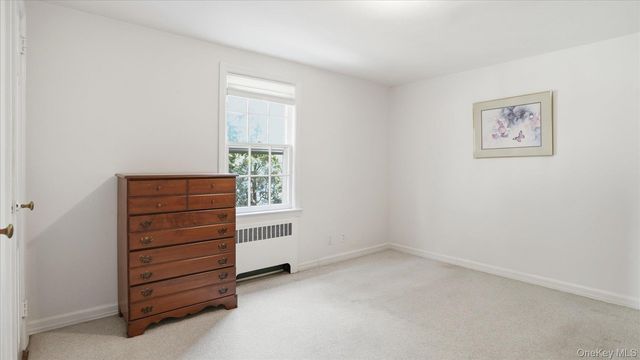 6 Derby Road, Port Washington, NY 11050