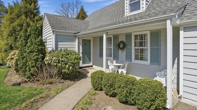6 Derby Road, Port Washington, NY 11050