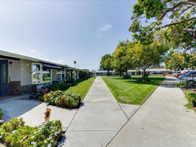 13962 El Dorado Dr M2 60F, Seal Beach, CA 90740