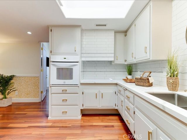 13962 El Dorado Dr M2 60F, Seal Beach, CA 90740