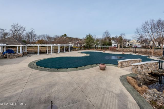 98 Stamford Drive, Jackson, NJ 08527