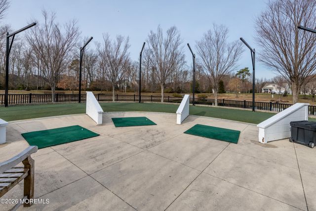 98 Stamford Drive, Jackson, NJ 08527