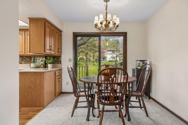 2720 Pineview Lane N, Plymouth, MN 55441