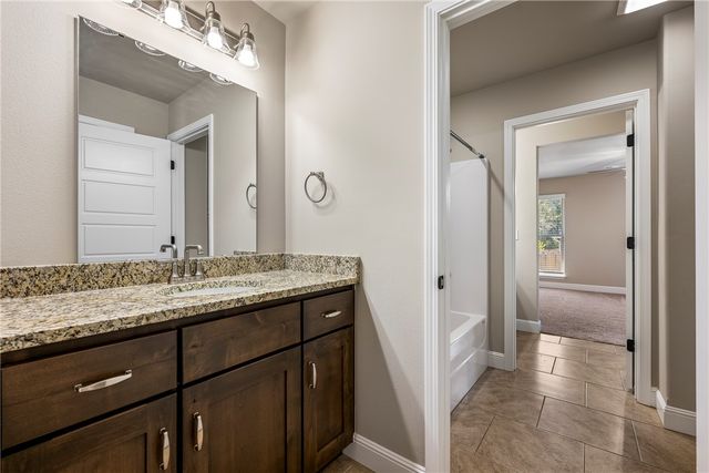 1601 Ari Avenue, Centerton, AR 72719